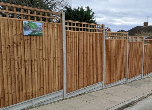 High-Quality Garden Fencing Woodford Offered by MGF-Fencing